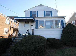 24 Broad St E, Mount Vernon, NY 10552