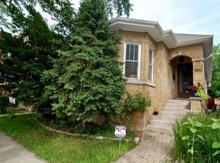 5843 N Washtenaw Ave, Chicago, IL 60659