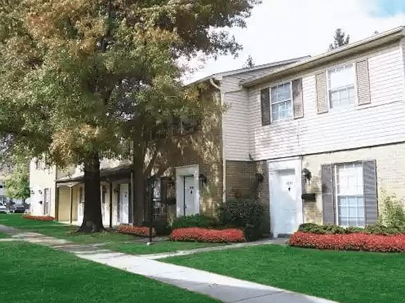 3rd image of 1911 Kendall Pl #14623334