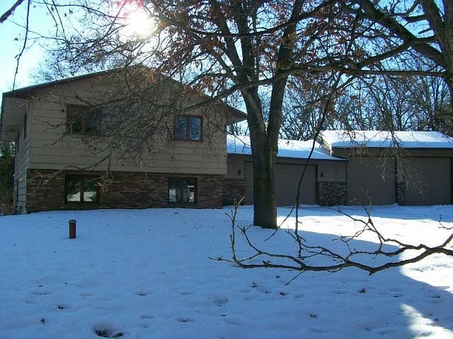 1st image of 4020 S Enchanted Dr NW