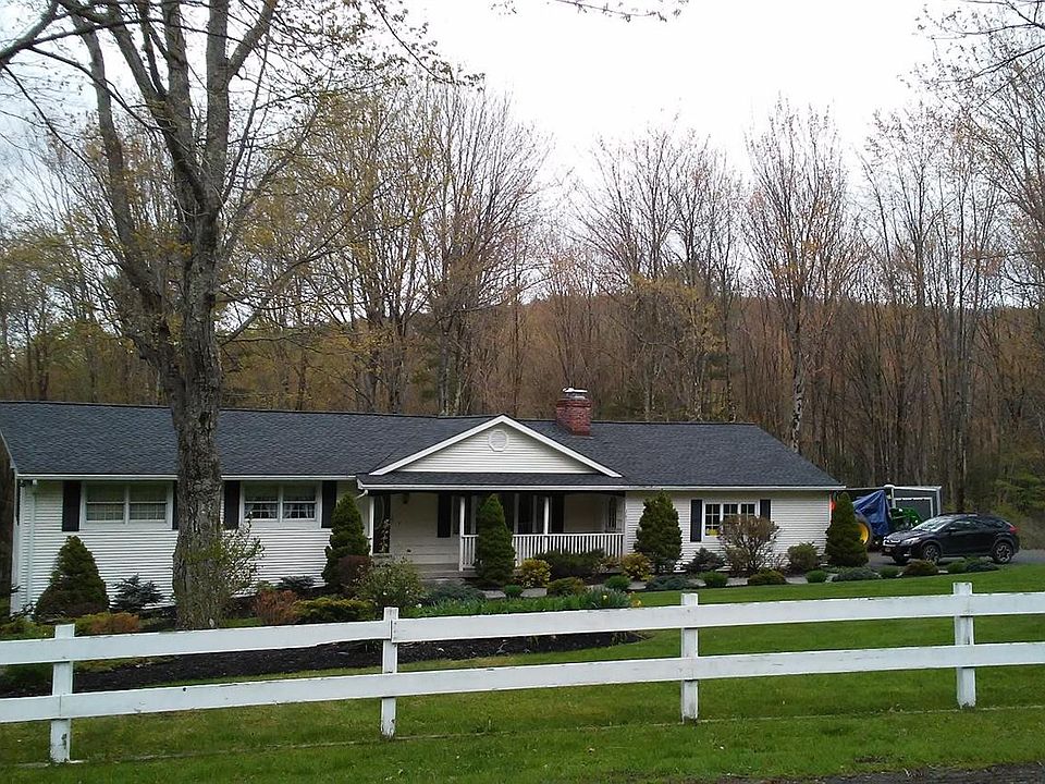 1st image of 205 Hillside Dr