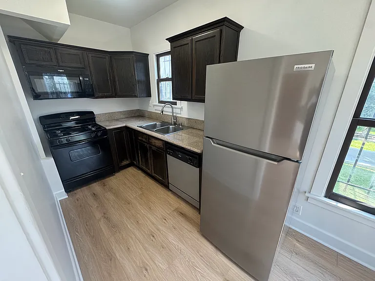 117 N Reno St #2 — Photo 7