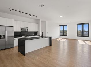 78 Unquowa Pl #406, Fairfield, CT 06824