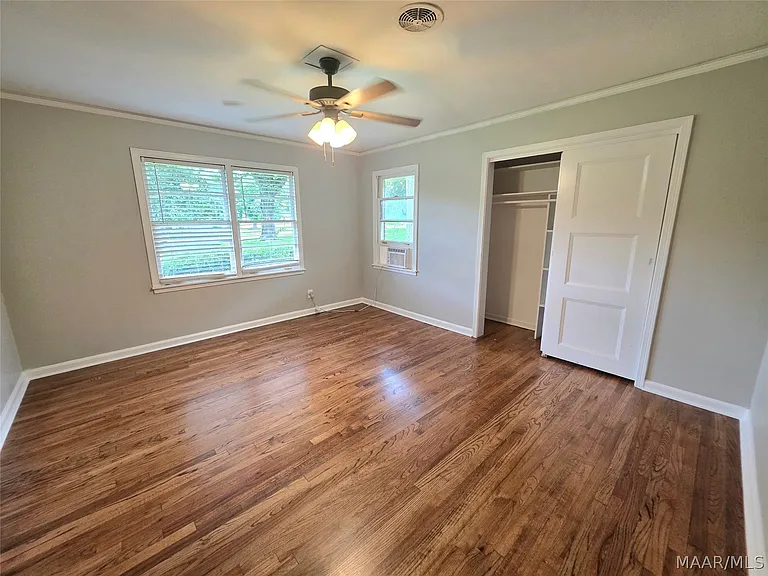 2663 Ashlawn Dr — Photo 9