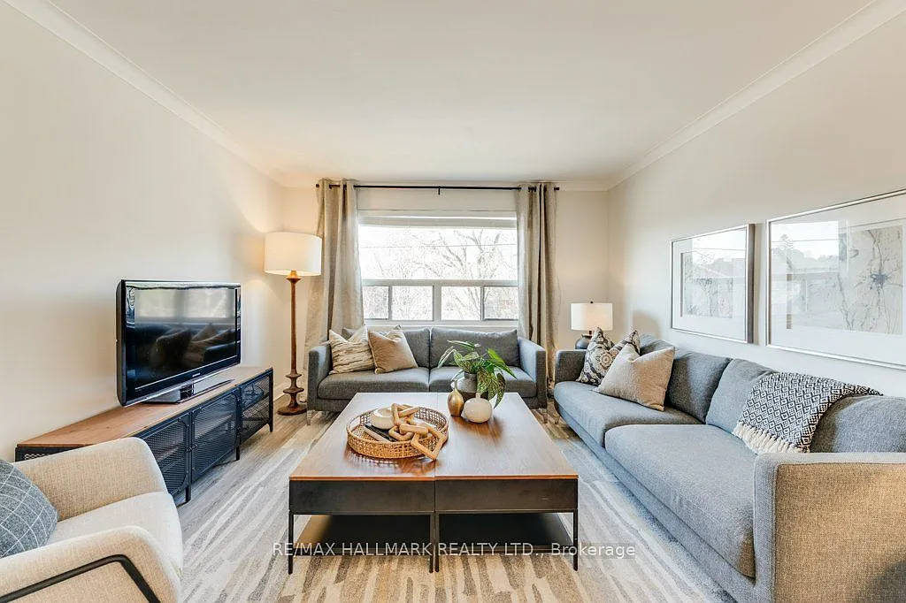 2 bed, $2,400 — Photo 2