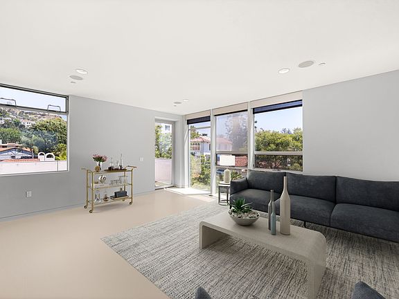 Living room - digitally staged