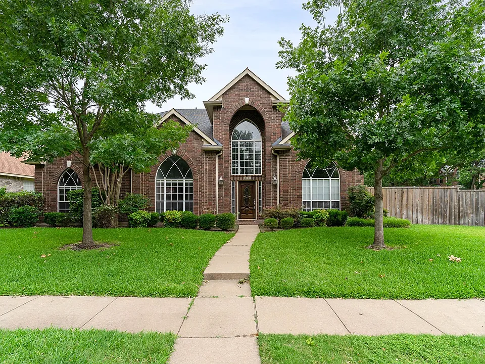 6009 Charleston Dr