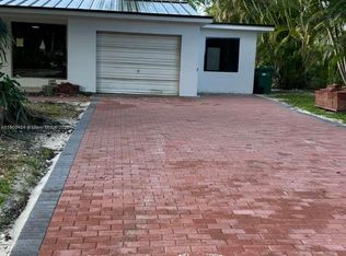 454 Dover Rd, Tequesta, FL 33469
