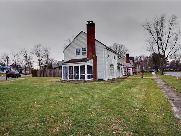 4401 Champlain Dr, Fort Wayne, IN 46806