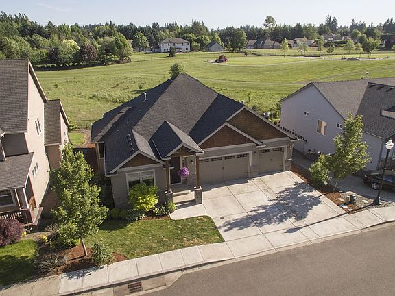 4th image of 4711 NE 126th Cir
