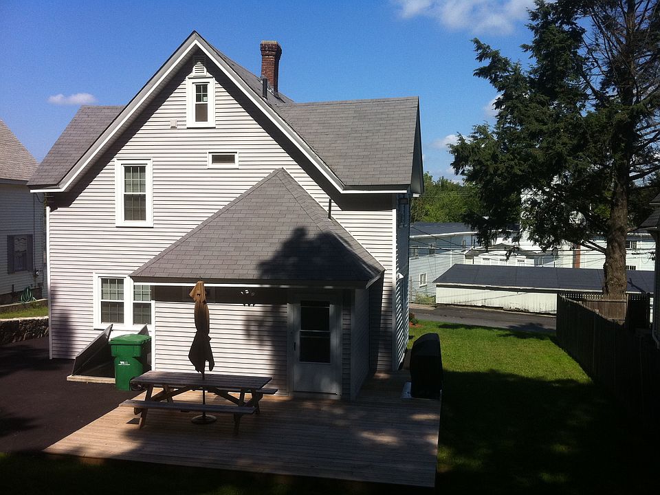 2nd image of 73 School St