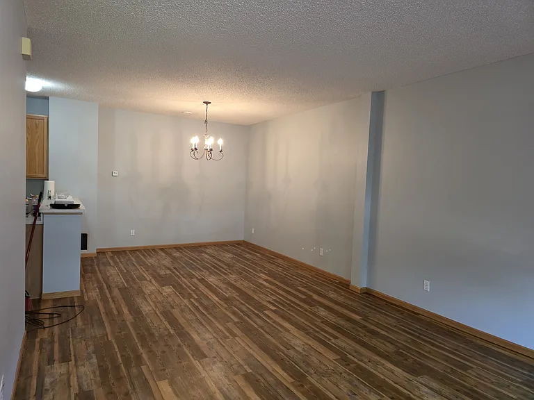 821 Willow Glen Ct #821 — Photo 4