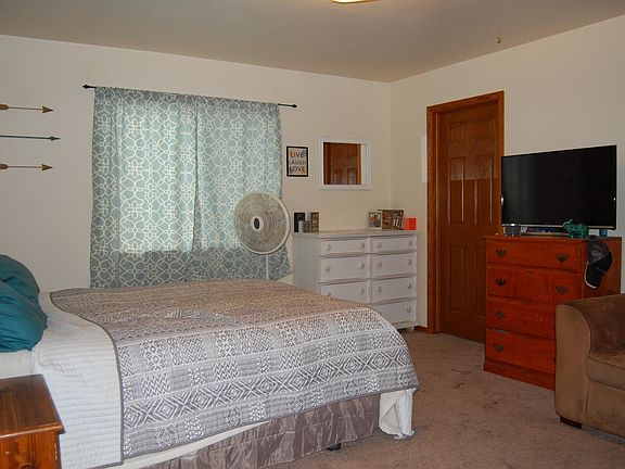 Spacious Master Bedroom