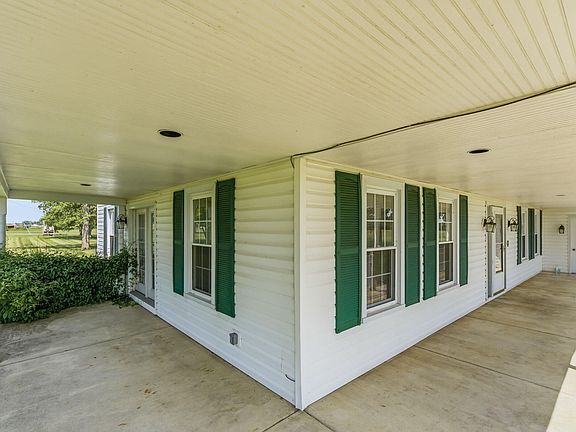 4th image of 120 Watson Rd