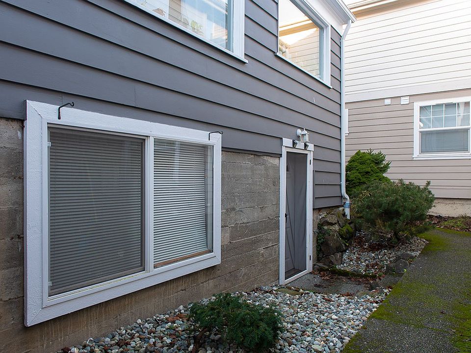 1st image of 7035 35th Ave NE #B