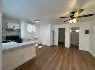 1310 E Jackson St #B, Long Beach, CA 90805