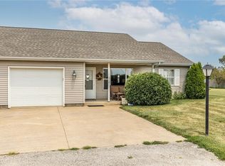 512 E Preston St, Stanwood, IA 52337
