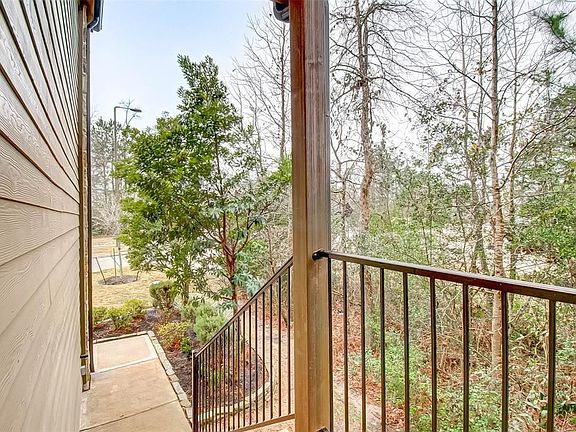 5th image of 260 Cheswood Forest Dr