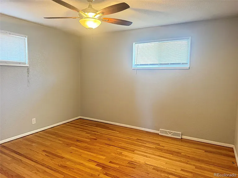 3470 W Arizona Ave — Photo 8