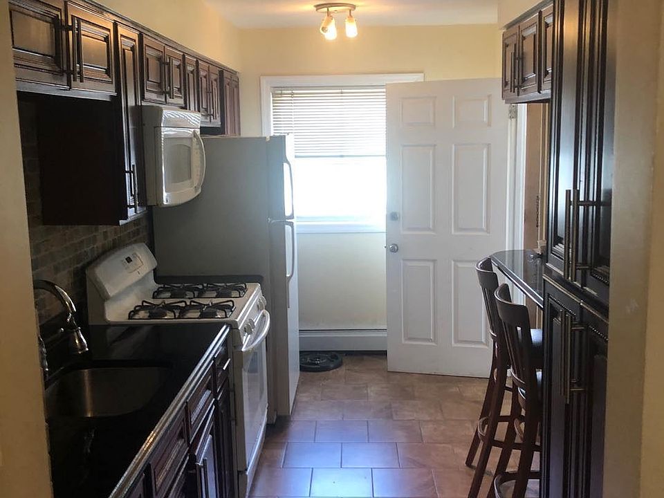 1st image of 6152 220th St #1