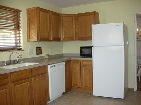 5th image of 6012 N Dearborn St