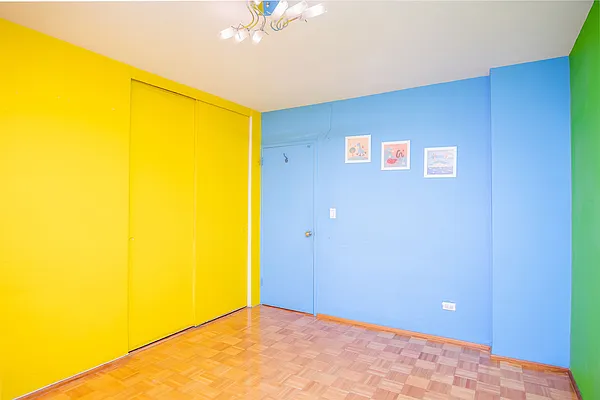 Sold by Azbel Real Estate, Inc. | media 12