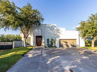 236 N Beach Ln, Laredo, TX 78041