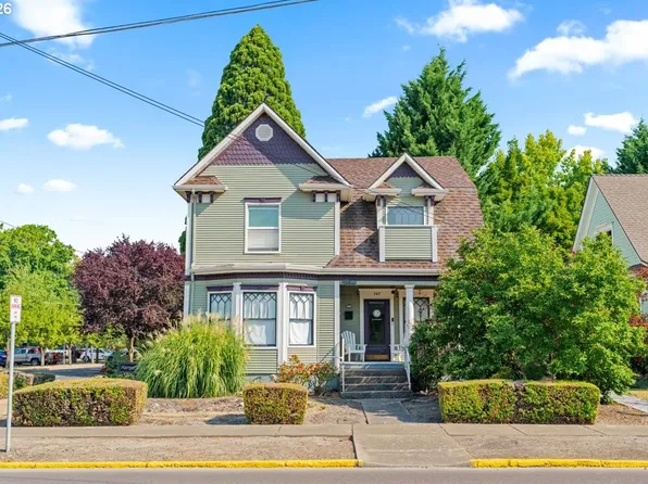 707 NE 5th St, McMinnville, OR 97128