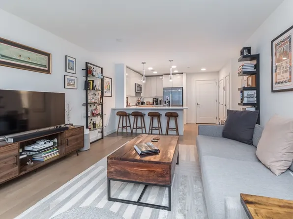 45 Lewis St #102, Boston, MA 02128