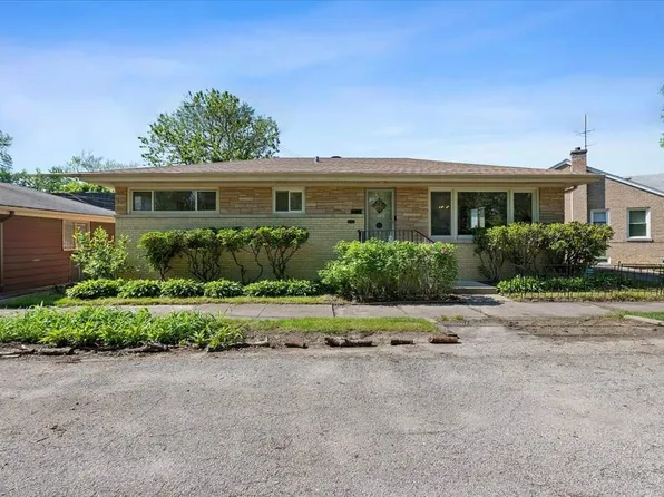 6138 N Hamlin Ave, Chicago, IL 60659