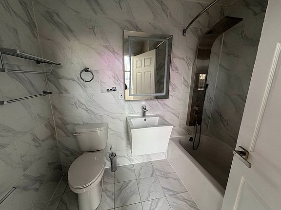4th image of 15 Lawton St APT 32