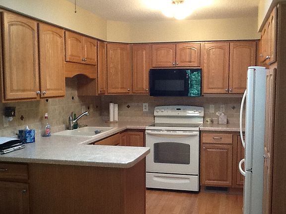 3rd image of 3462 Woodbridge Ct