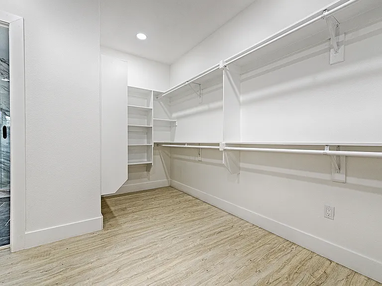 3319 Wake St — Photo 34