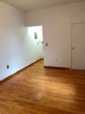 3rd image of 402 W 51st St APT 3B
