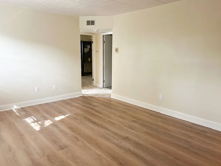 7816 Sailor Pl — Photo 5