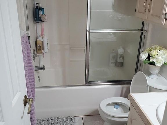 5th image of 2835 El Encanto St