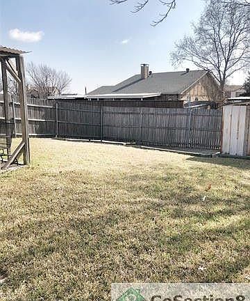 5th image of 2404 Whitson Way