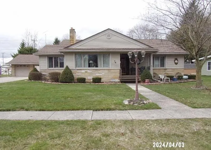 74 S Lamotte St photo 1