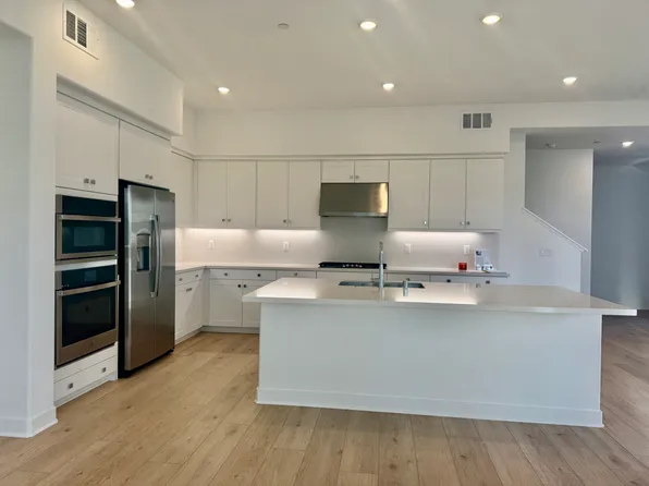 499 Mulligan, Irvine, CA 92618