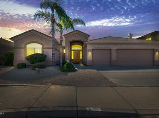 2463 E Hulet Dr, Chandler, AZ 85225