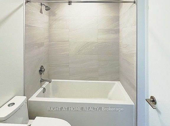 3rd image of 400 King St W #2106