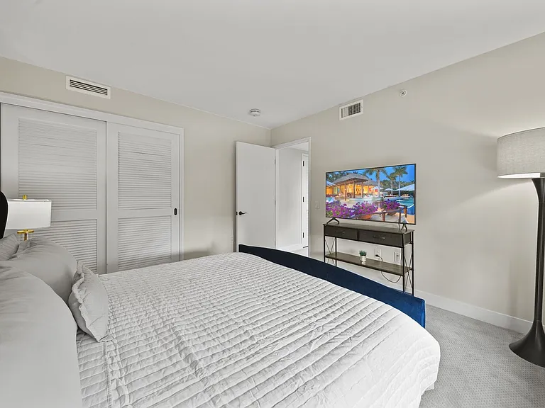 1551 Ala Wai Blvd #901 — Photo 18