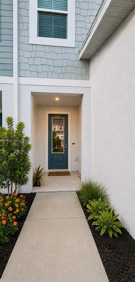 3 bed, 2.5 bath, 1822 sqft, $2,250 — Photo 2