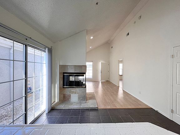 3rd image of 4801-4811 Merten Ave #4809
