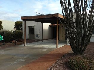 270 N Calle Del Lago, Green Valley, AZ 85614