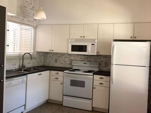 4th image of 9945 Plainfield Dr