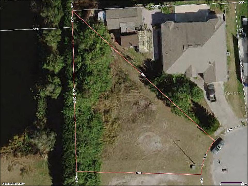 1st image of 1820 Farris Ct