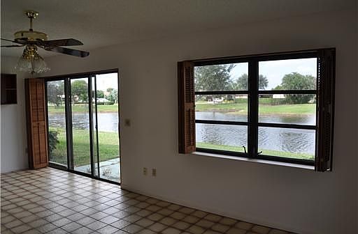 3rd image of 6307 Tall Cypress Cir