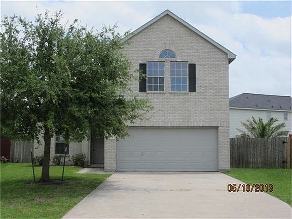 3rd image of 34511 Parkview Dr