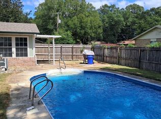 5358 Jenny Cir, Pace, FL 32571